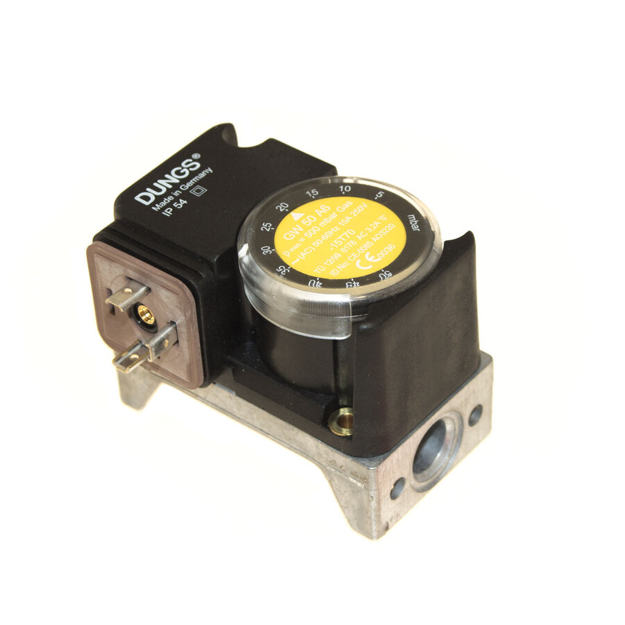Pressure differential switch 